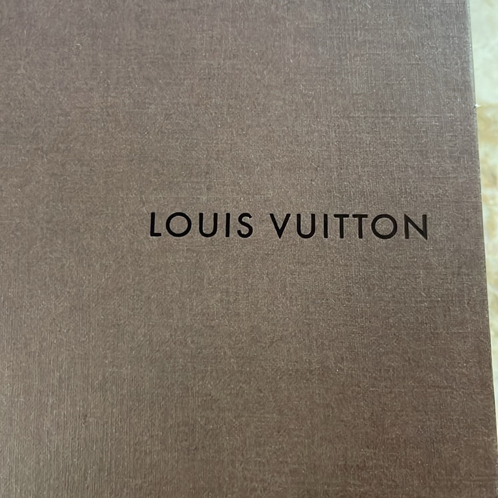Louis Vuitton wallet size box- BOX only - Picture 2 of 10